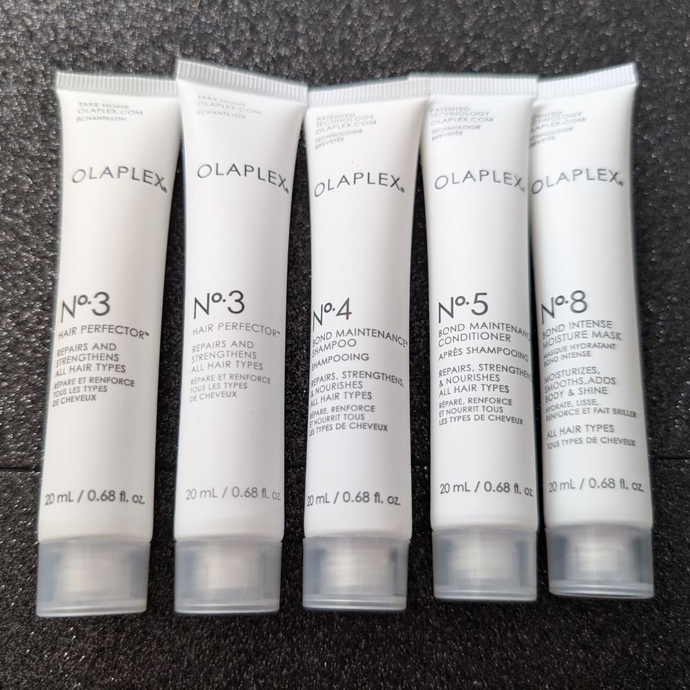 Deluxe Samples of OLAPLEX Hair Care Products -